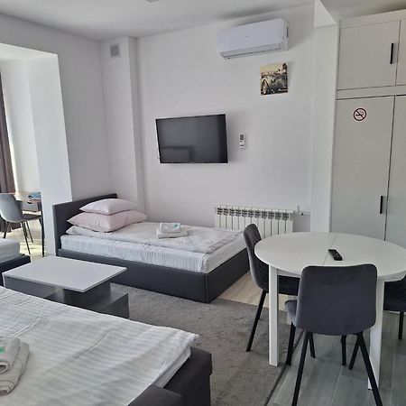 Comfort Stay, Ev, Parking Boleslawiec (Lower Silesia) Exterior foto