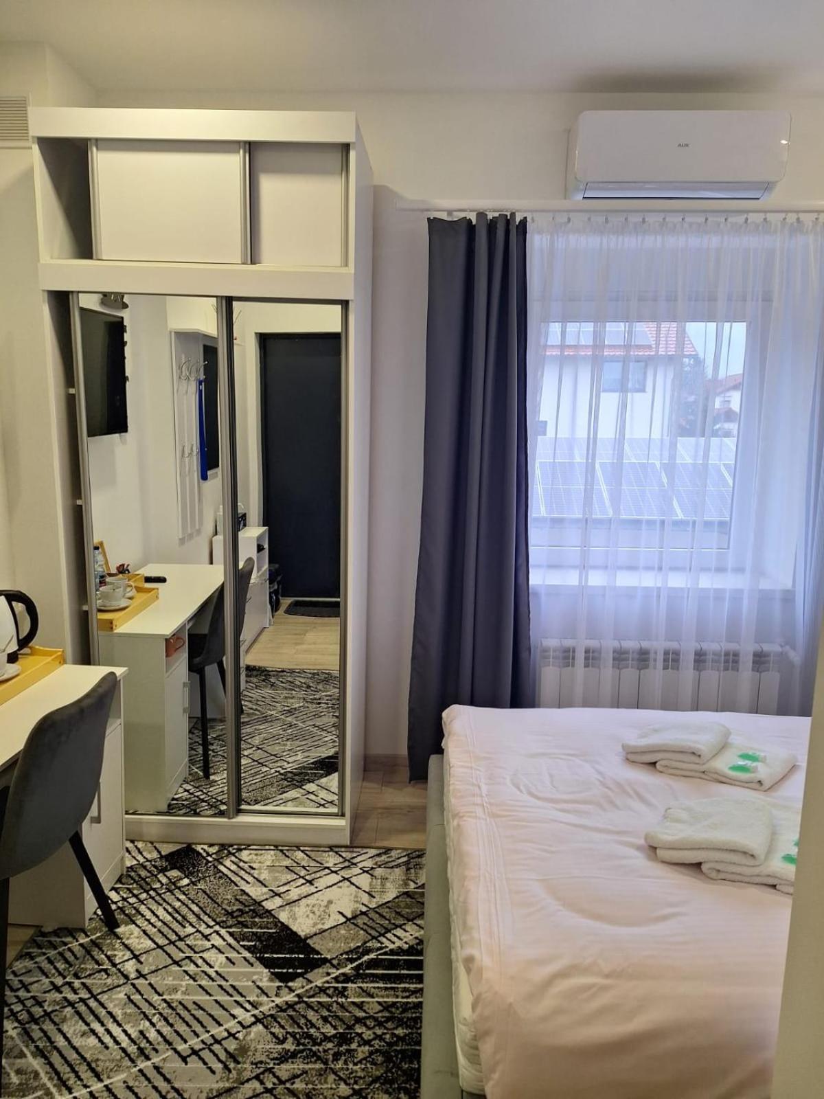 Comfort Stay, Ev, Parking Boleslawiec (Lower Silesia) Exterior foto