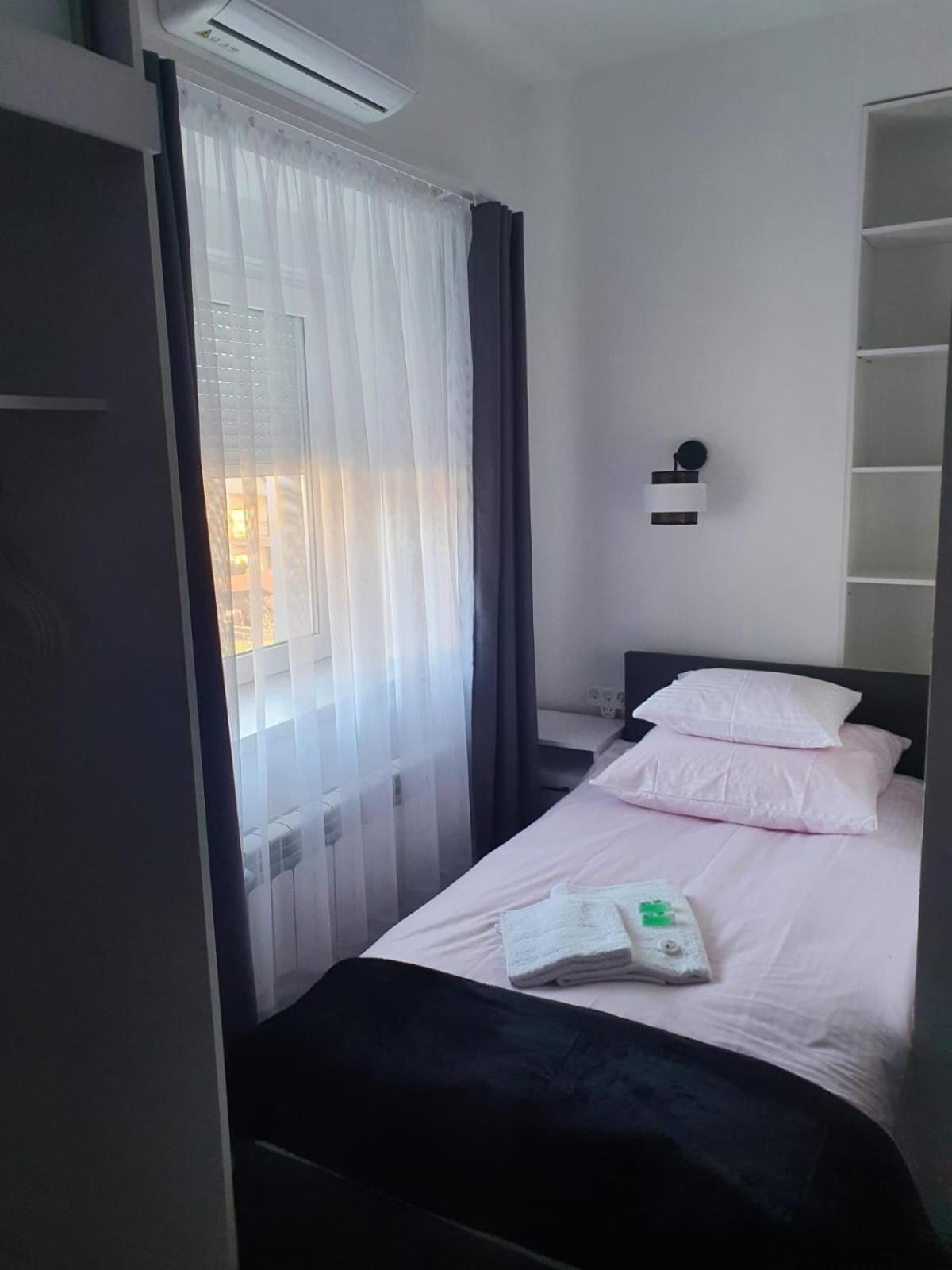 Comfort Stay, Ev, Parking Boleslawiec (Lower Silesia) Exterior foto