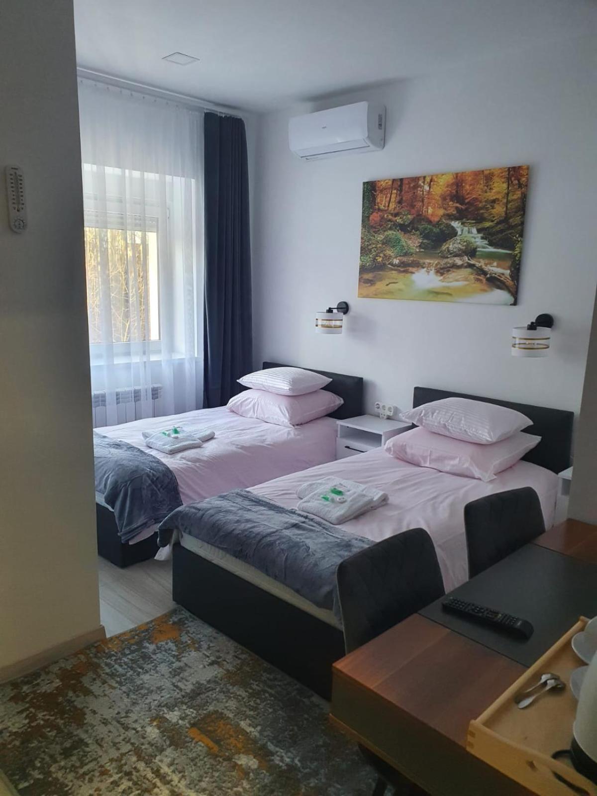 Comfort Stay, Ev, Parking Boleslawiec (Lower Silesia) Exterior foto