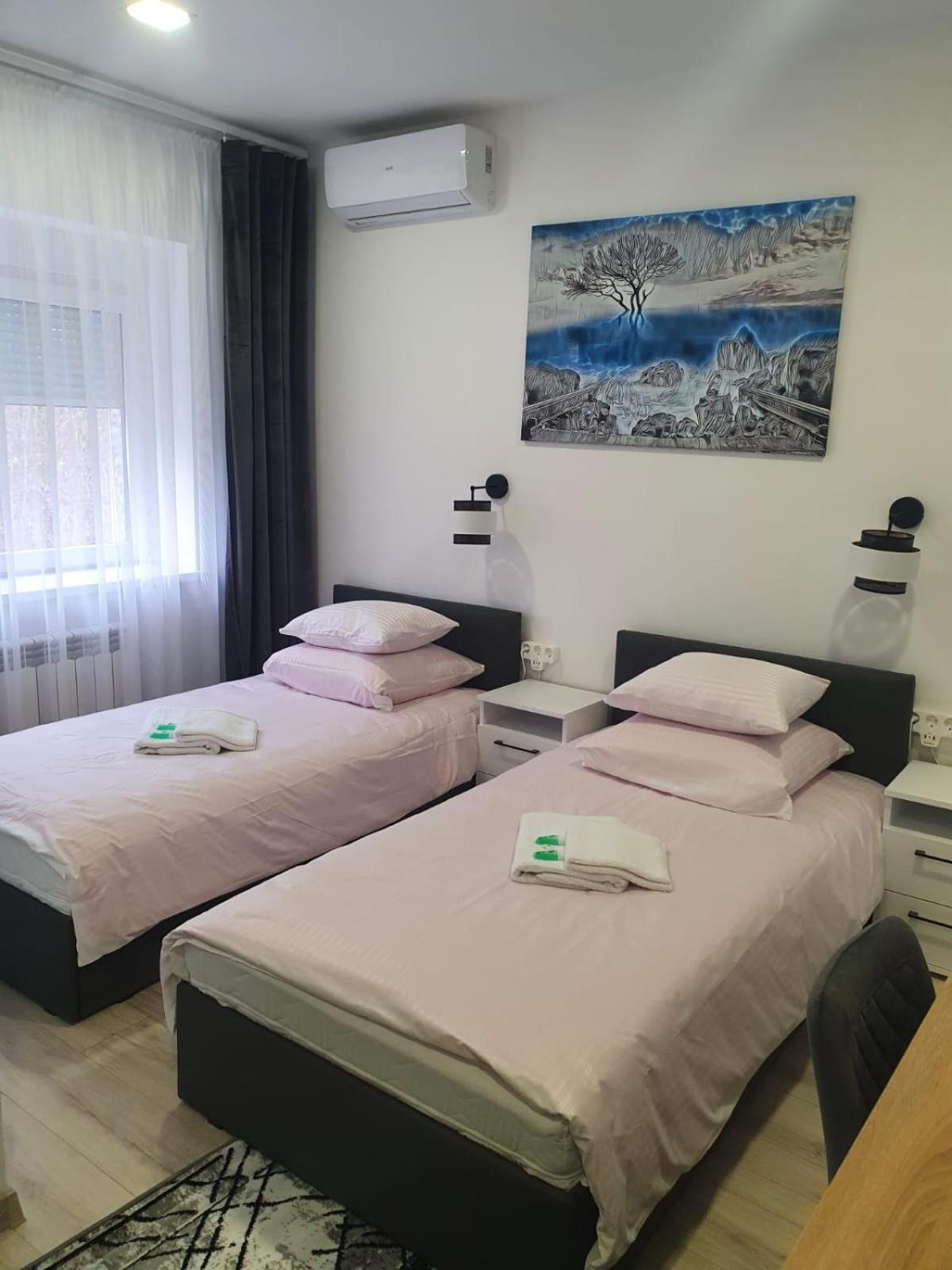 Comfort Stay, Ev, Parking Boleslawiec (Lower Silesia) Exterior foto